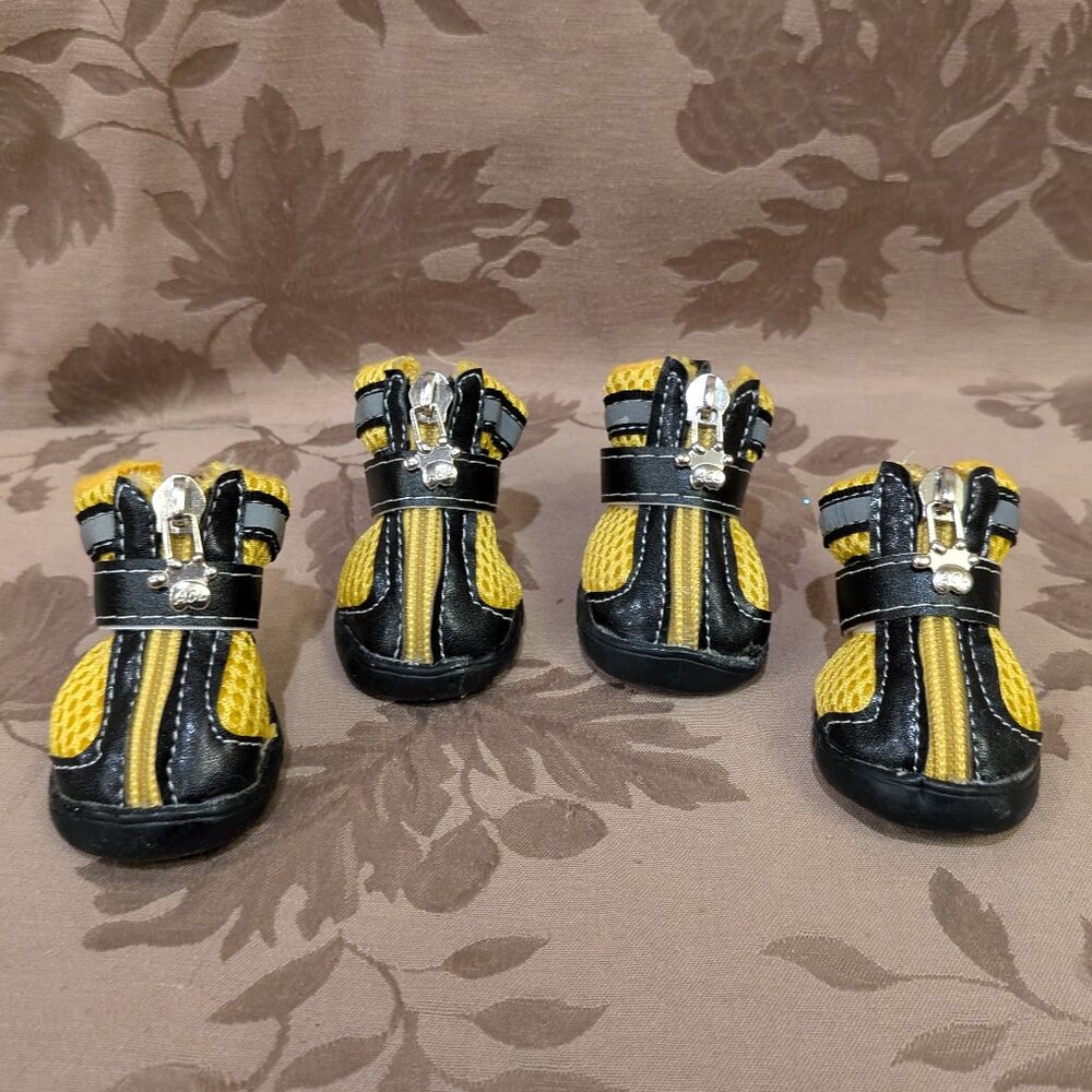 ACL Yellow and Black Dog Shoes, Size 3, EUC! - Picture 1 of 7